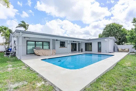 10950 NW 16th Court Pembroke Pines FL 33026