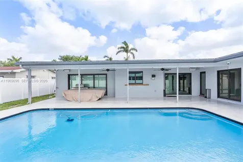 10950 NW 16th Court Pembroke Pines FL 33026