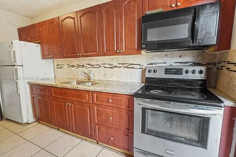 2424 NW 52nd Avenue Lauderhill FL 33313