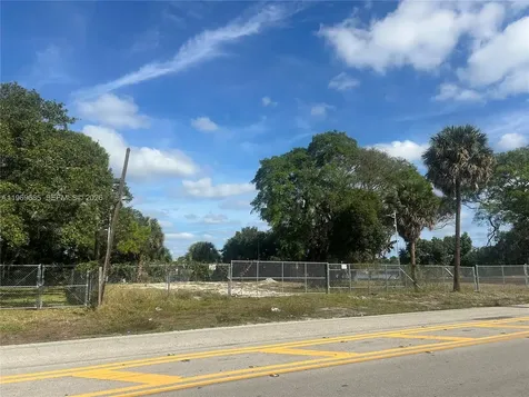 2541 SW 36th Street Dania Beach FL 33312