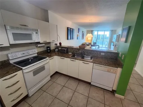 18100 N Bay Road Sunny Isles Beach FL 33160