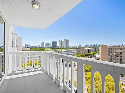 401 NE 14th Avenue Hallandale Beach FL 33009