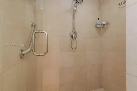 6423 Collins Avenue Miami Beach FL 33141