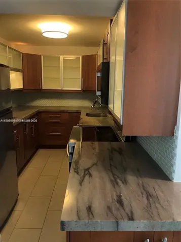 6969 Collins Avenue Miami Beach FL 33141
