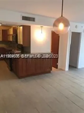 6969 Collins Avenue Miami Beach FL 33141