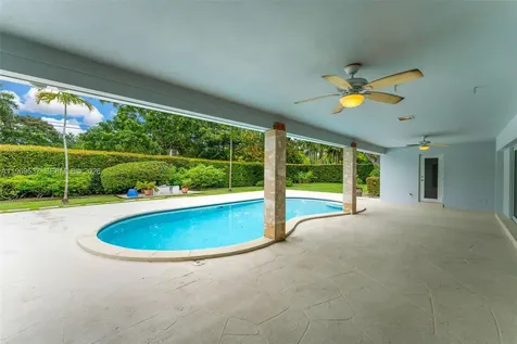 7451 SW 133rd Street Pinecrest FL 33156