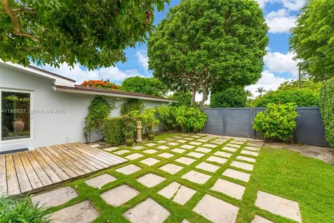 7451 SW 133rd Street Pinecrest FL 33156