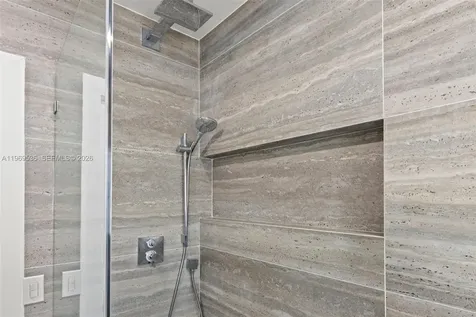 312 NE 90th Street El Portal FL 33138
