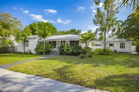 312 NE 90th Street El Portal FL 33138