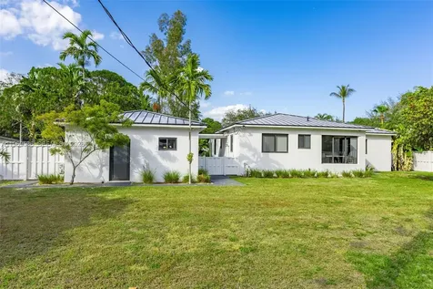 312 NE 90th Street El Portal FL 33138