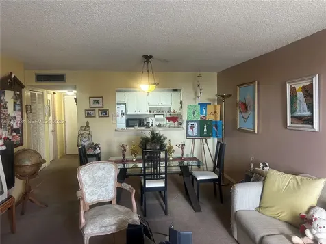7118 Bonita Drive Miami Beach FL 33141