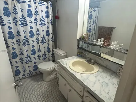 7118 Bonita Drive Miami Beach FL 33141