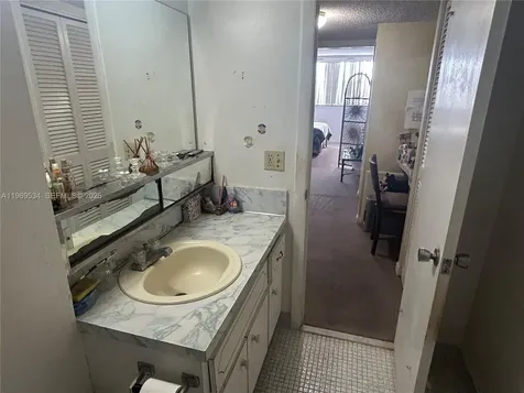 7118 Bonita Drive Miami Beach FL 33141