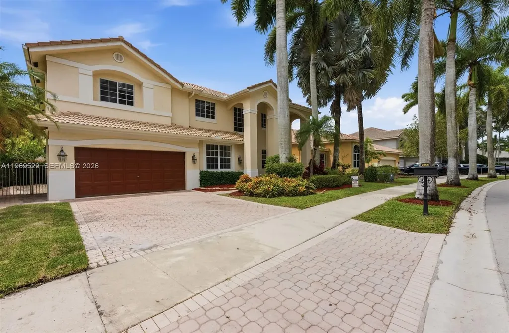 2455 Greenbrier Court Weston FL 33327