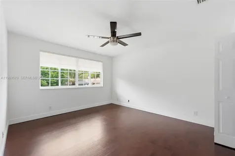 2455 Greenbrier Court Weston FL 33327