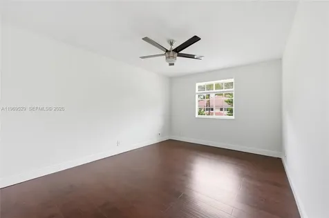 2455 Greenbrier Court Weston FL 33327