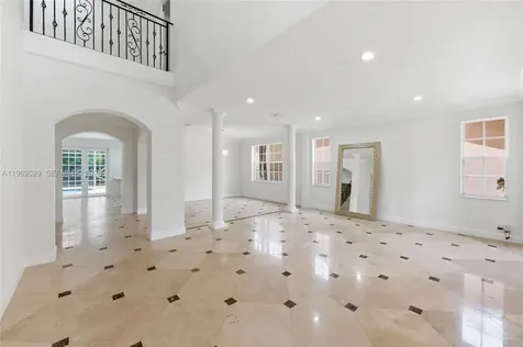 2455 Greenbrier Court Weston FL 33327
