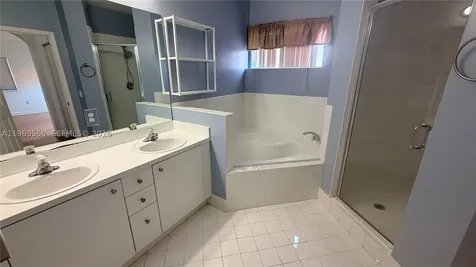9468 SW 221st Lane Cutler Bay FL 33190
