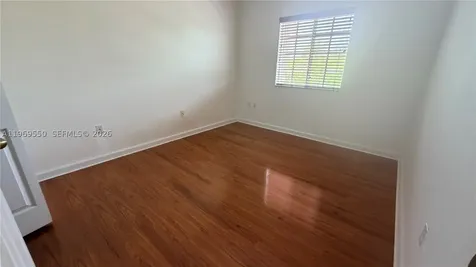9468 SW 221st Lane Cutler Bay FL 33190