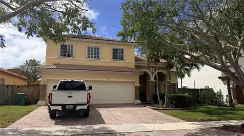 9468 SW 221st Lane Cutler Bay FL 33190