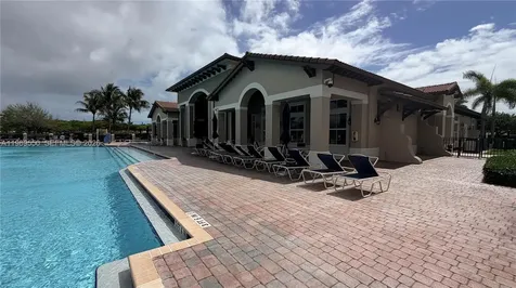 9468 SW 221st Lane Cutler Bay FL 33190