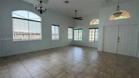 9468 SW 221st Lane Cutler Bay FL 33190
