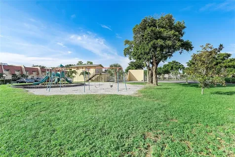 34 Meacham Lane Tamarac FL 33319