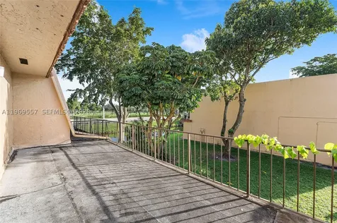 34 Meacham Lane Tamarac FL 33319