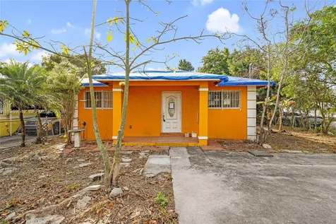 546 NW 8th Avenue Homestead FL 33030