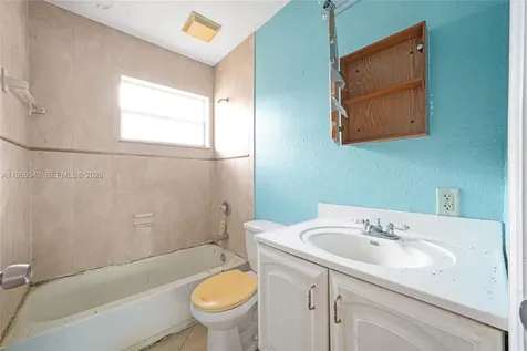 546 NW 8th Avenue Homestead FL 33030