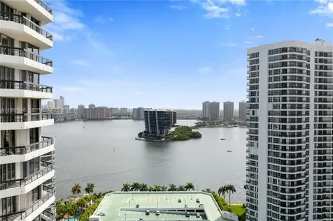 3500 Mystic Pointe Drive Aventura FL 33180