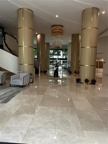 3500 Mystic Pointe Drive Aventura FL 33180
