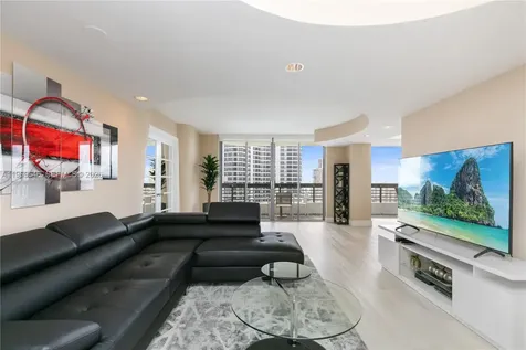 3500 Mystic Pointe Drive Aventura FL 33180