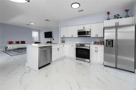 972 NE 36th Avenue Homestead FL 33033
