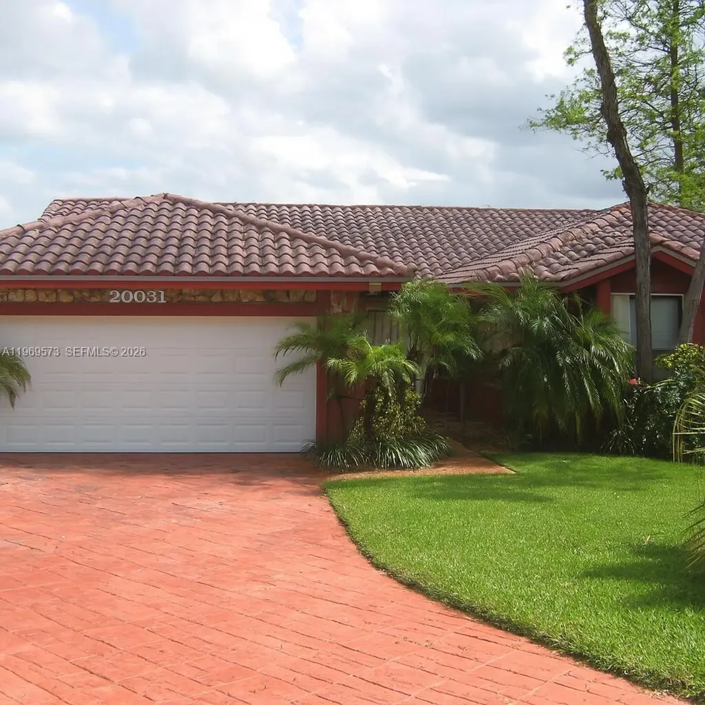 20031 NW 63rd Avenue Hialeah FL 33015