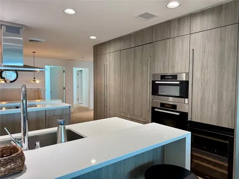 350 Ocean Drive Key Biscayne FL 33149
