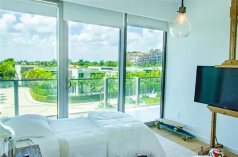 350 Ocean Drive Key Biscayne FL 33149
