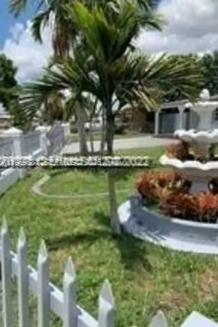 10835 SW 41st Terrace Miami FL 33165