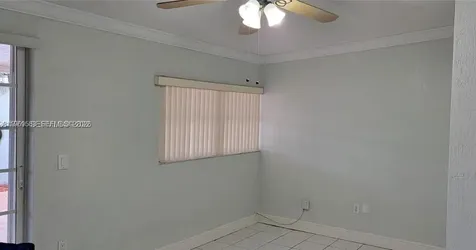 10835 SW 41st Terrace Miami FL 33165