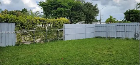 10835 SW 41st Terrace Miami FL 33165