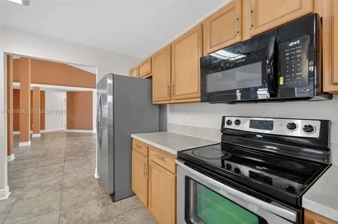 6762 NW Daffodil Lane Port St. Lucie FL 34983