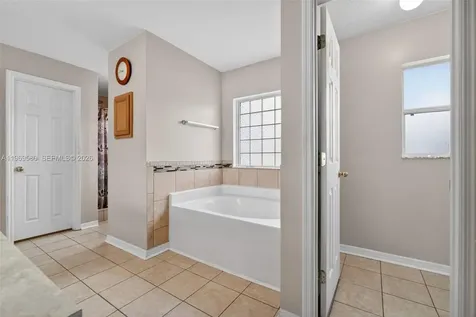 6762 NW Daffodil Lane Port St. Lucie FL 34983