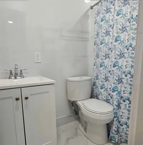 11417 SW 35 Lane Miami FL 33165