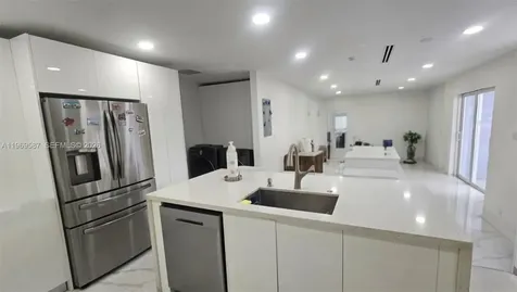 11417 SW 35 Lane Miami FL 33165