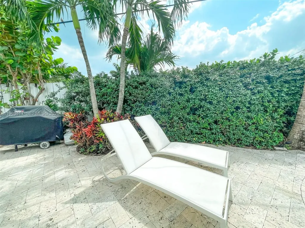 2932 NE 36th Street Lighthouse Point FL 33064