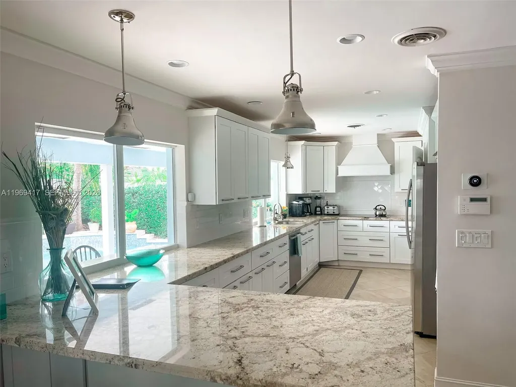 2932 NE 36th Street Lighthouse Point FL 33064