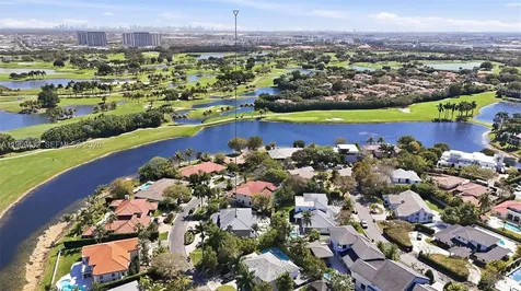 9449 NW 54th Doral Circle Lane Doral FL 33178