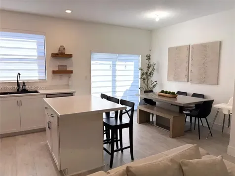 14724 SW 181st Terrace Miami FL 33187