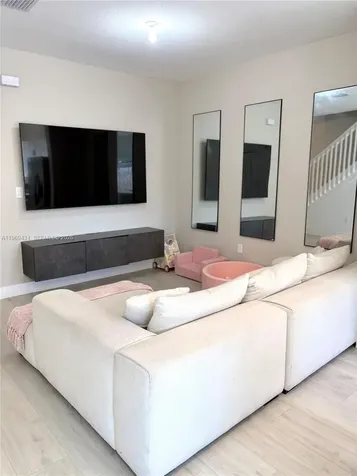 14724 SW 181st Terrace Miami FL 33187