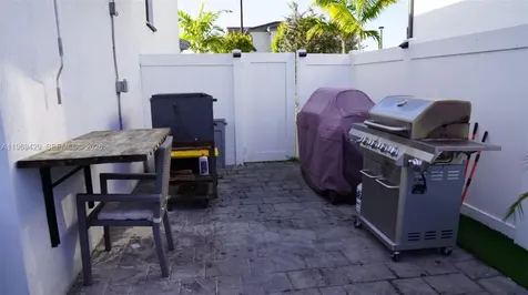 549 NW 204th Street Miami Gardens FL 33169